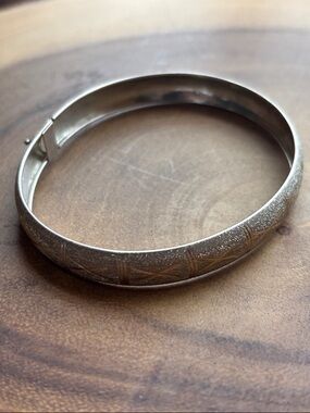 Textured Sterling Silver 925 Hinged Bangle Bracelet